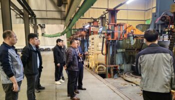 玉柴物流集團(tuán)陳德堅(jiān)一行赴江蘇潤(rùn)昌橡膠科技有限公司開展溝通交流